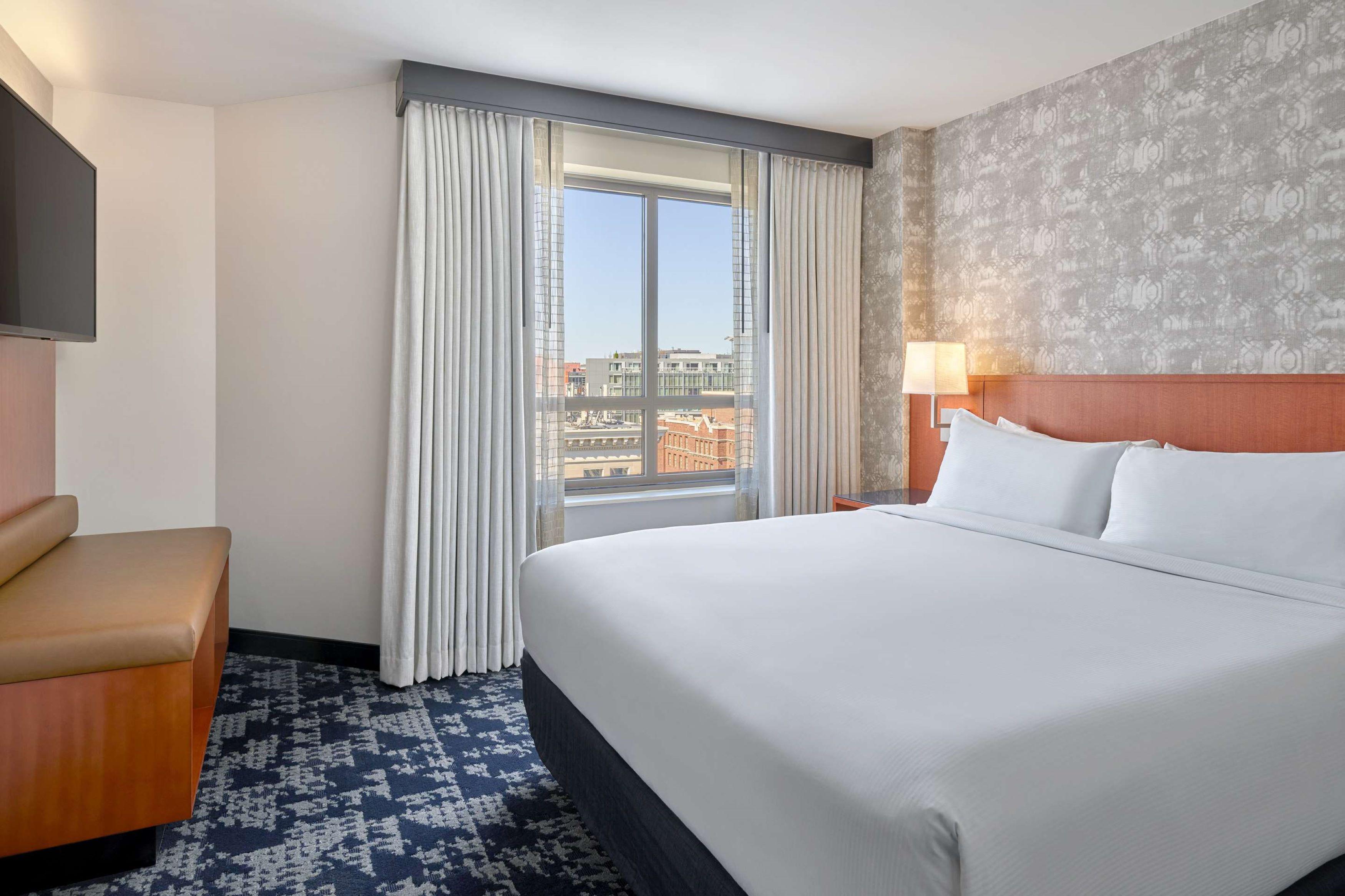 Embassy Suites By Hilton Washington Dc Convention Center Экстерьер фото
