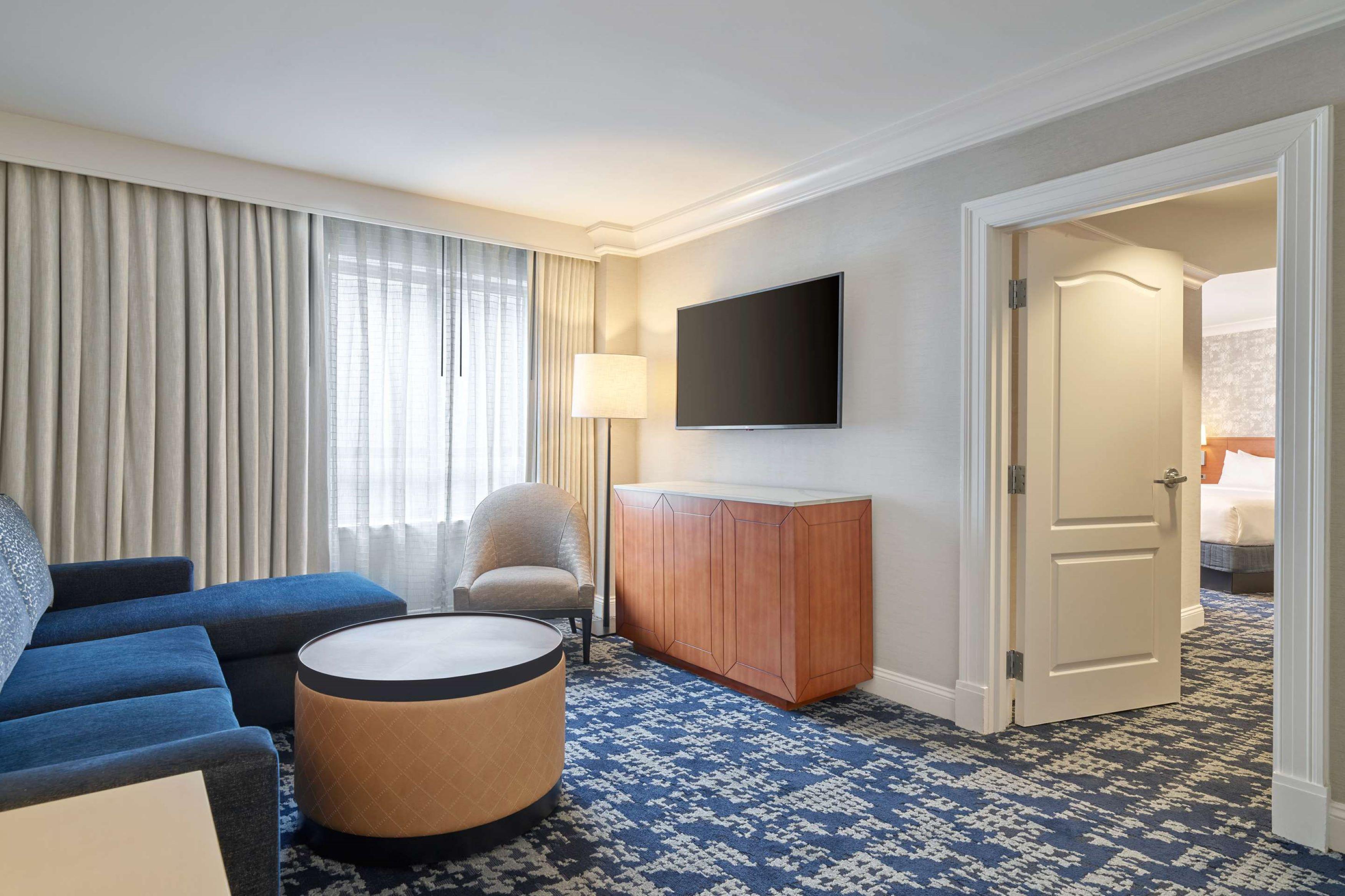Embassy Suites By Hilton Washington Dc Convention Center Экстерьер фото