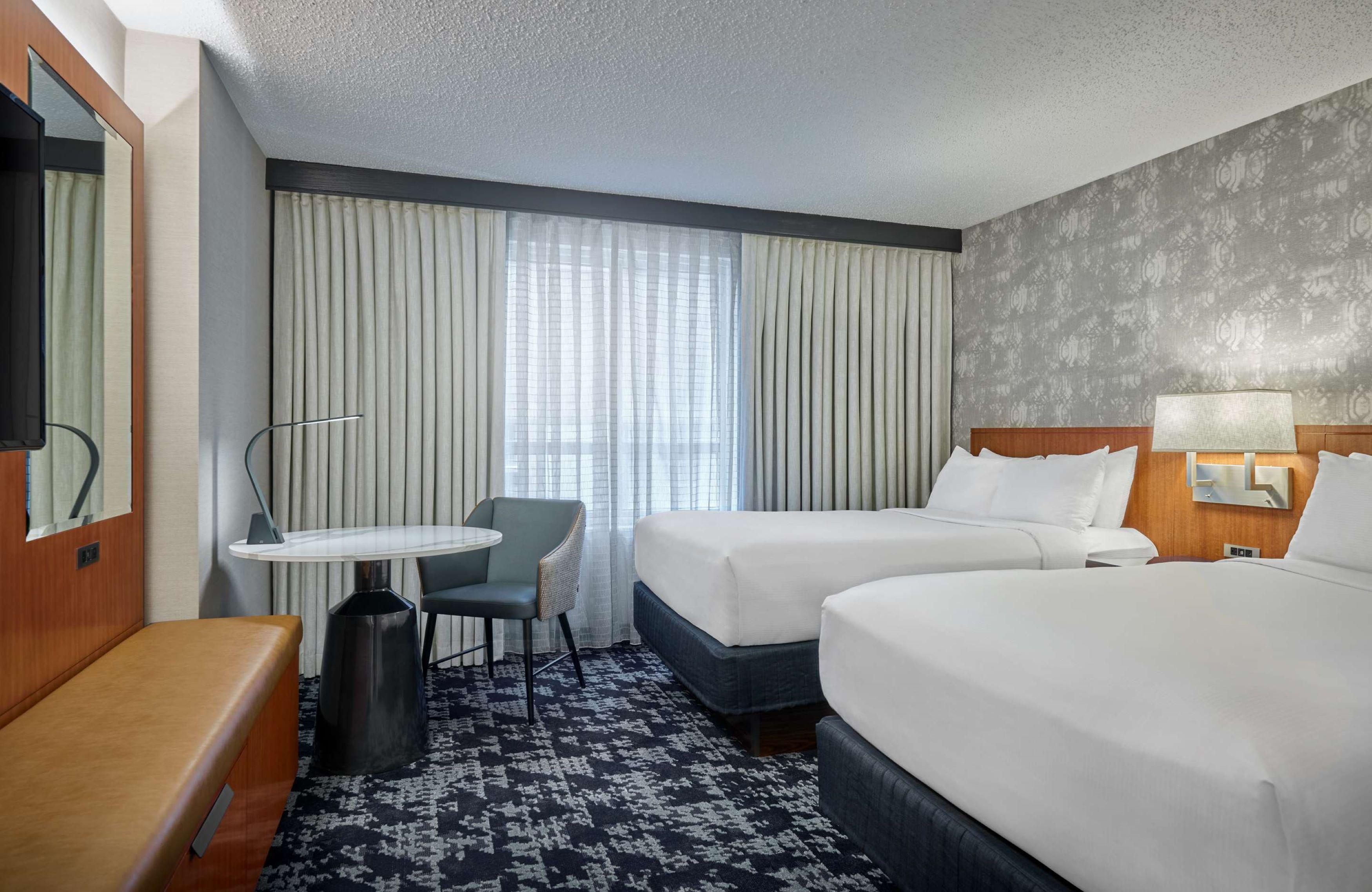Embassy Suites By Hilton Washington Dc Convention Center Экстерьер фото