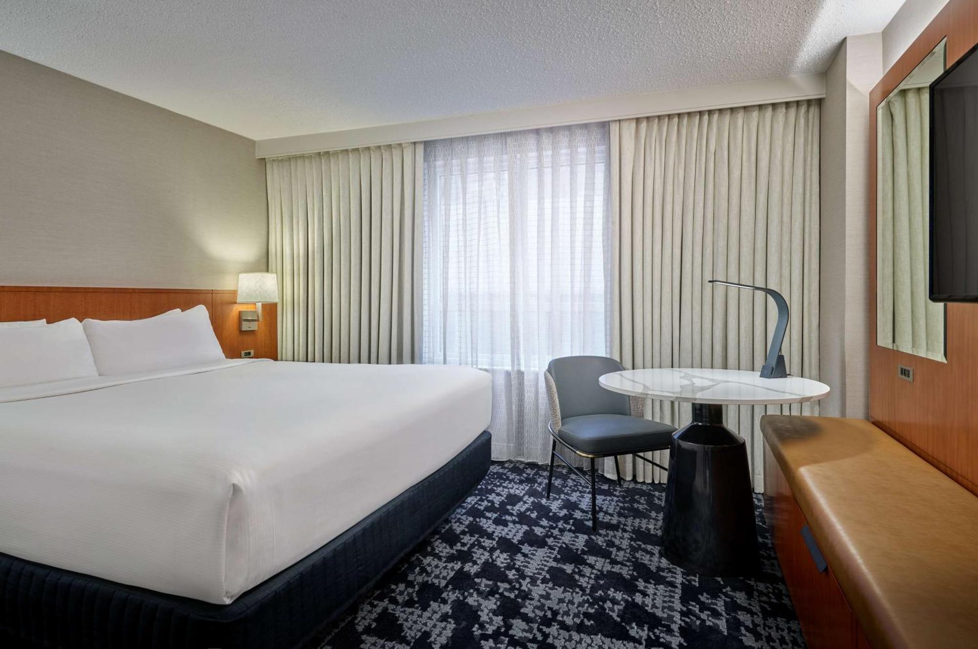 Embassy Suites By Hilton Washington Dc Convention Center Экстерьер фото