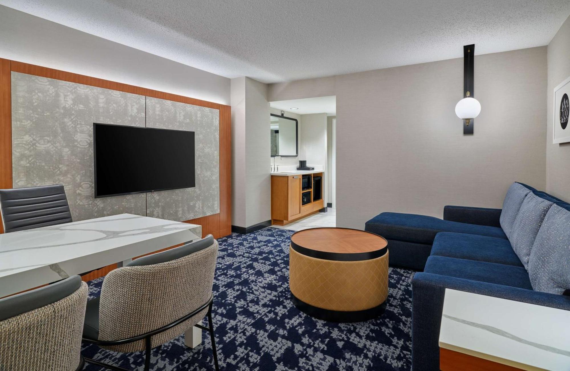 Embassy Suites By Hilton Washington Dc Convention Center Экстерьер фото
